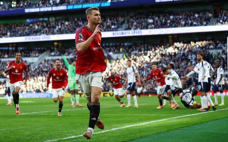 มัทไธส์ เดอ ลิกต์